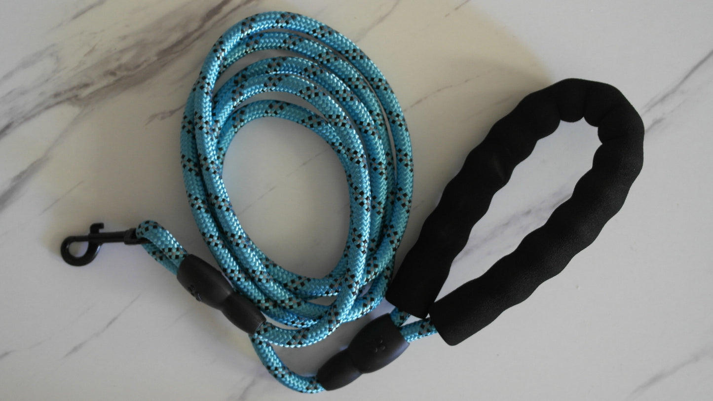 Soft grip dog leashes